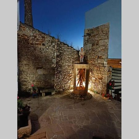 Casa Maruxio. Dormir Sobre Un Obrador De Galletas Souto Exterior foto